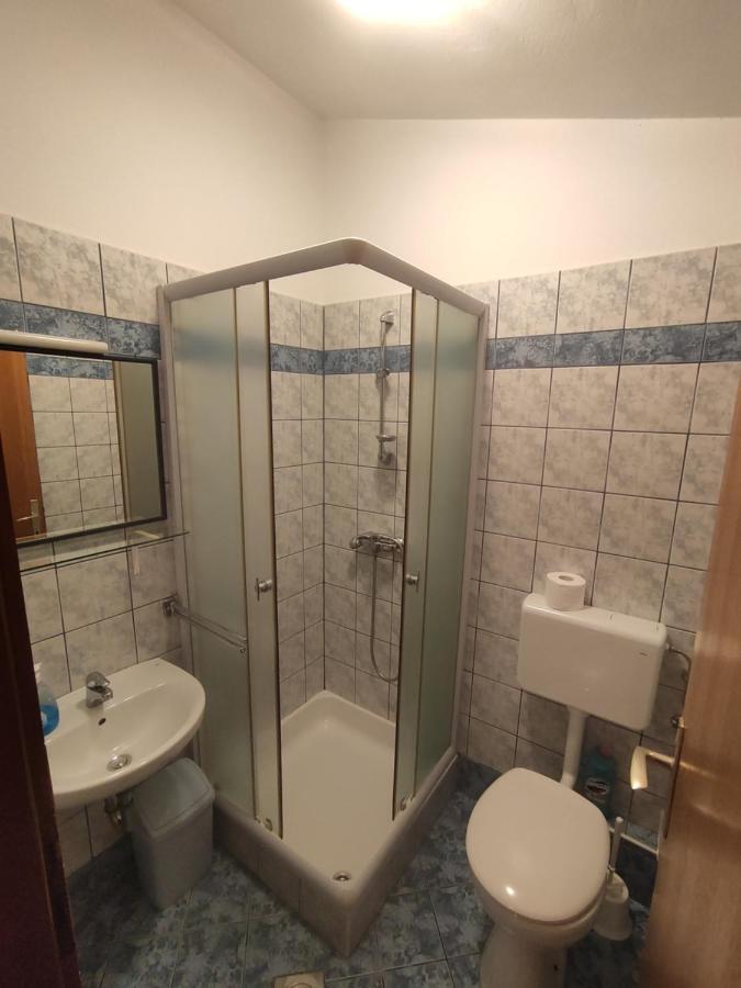 Apartments Stivic Pinezići Kültér fotó
