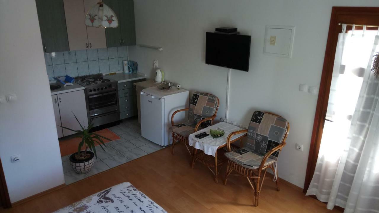 Apartments Stivic Pinezići Kültér fotó